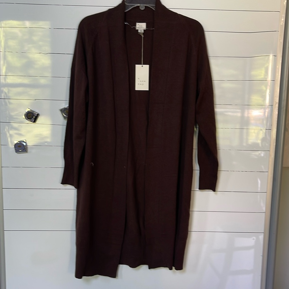 NWT CARDIGAN BURGUNDY